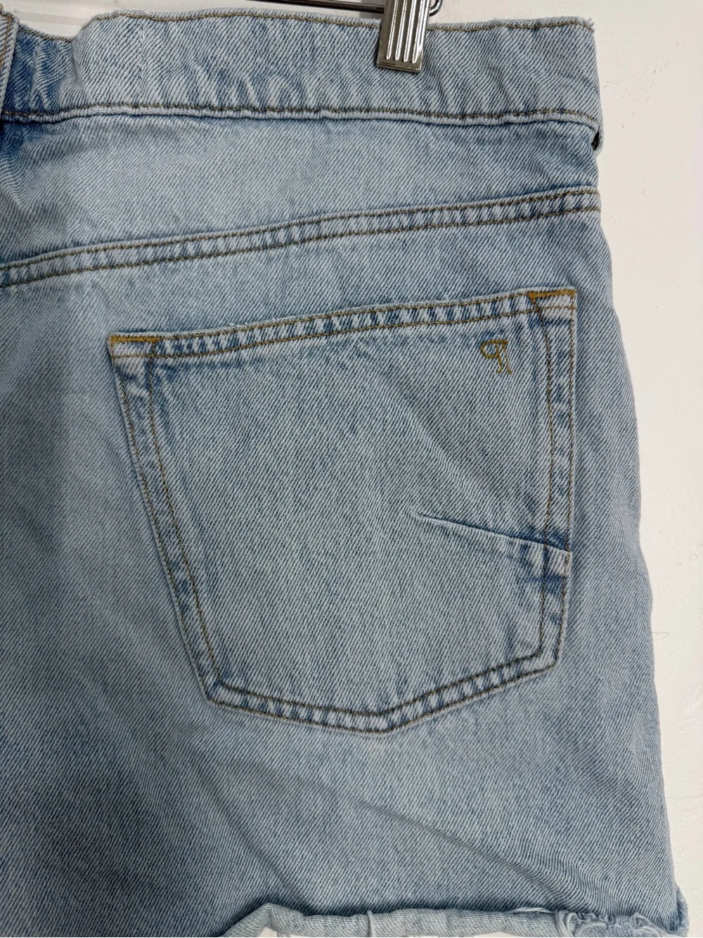 Pilcro casual light